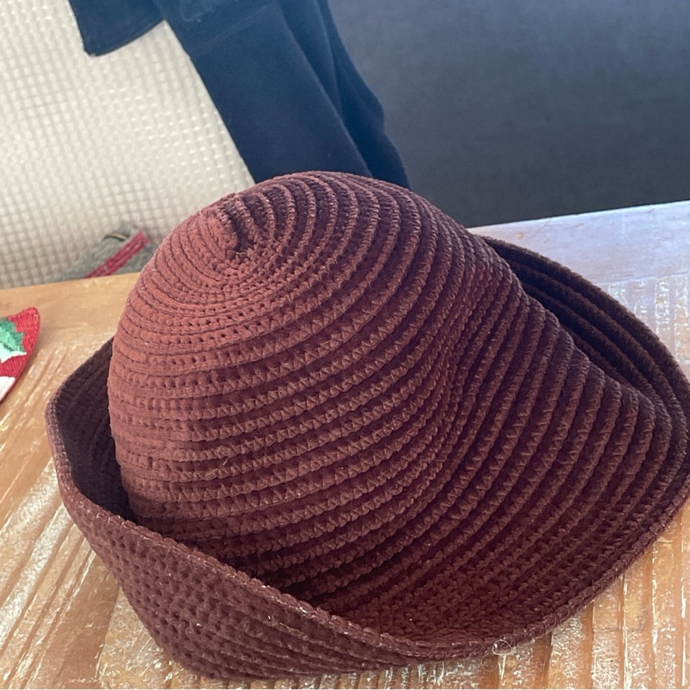 Liz Claiborne Vintage 1970s Chenille bucket Hat - Picture 3 of 7